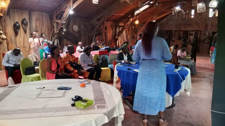 Transparence forestière : Journalistes et communicateurs scientifiques et FLAG Cameroun décryptent OTP-OI Cam