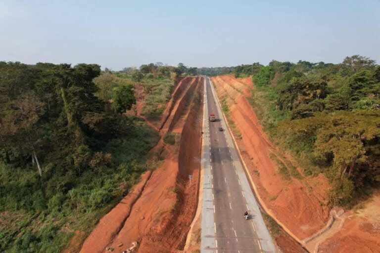 Nationale N°15 : les sections achevées offrent de nouvelles perspectives de transport sur le corridor Douala-Ndjamena via Yaoundé