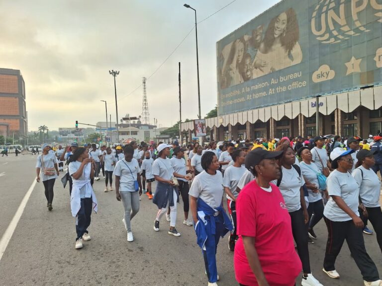 41ᵉ édition de la Journée Internationale de la Femme : les femmes du MINTP ont pris part à la marche sportive organisée pour la 41e édition de cette célébration