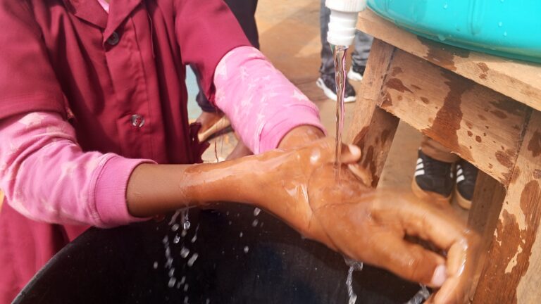 Keep it clean : JVE Cameroun veut faire de l’hygiène scolaire une action collective
